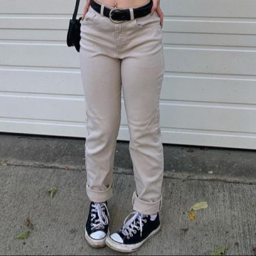 Gloria Vanderbilt Straight Legged Khakis